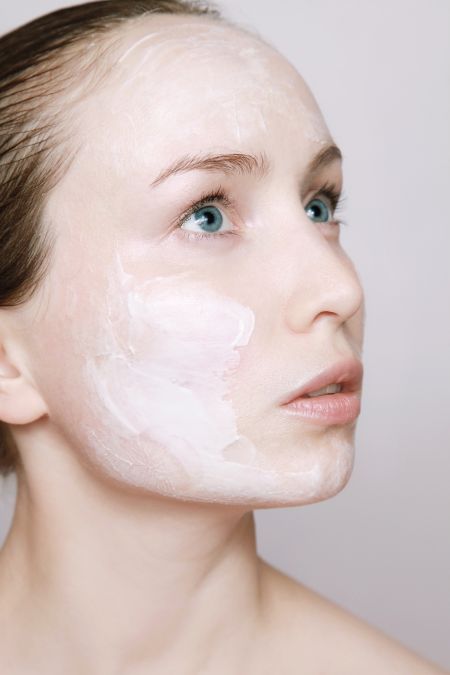 The Right Way to Wash Your Face | Luminessence Medi Spa